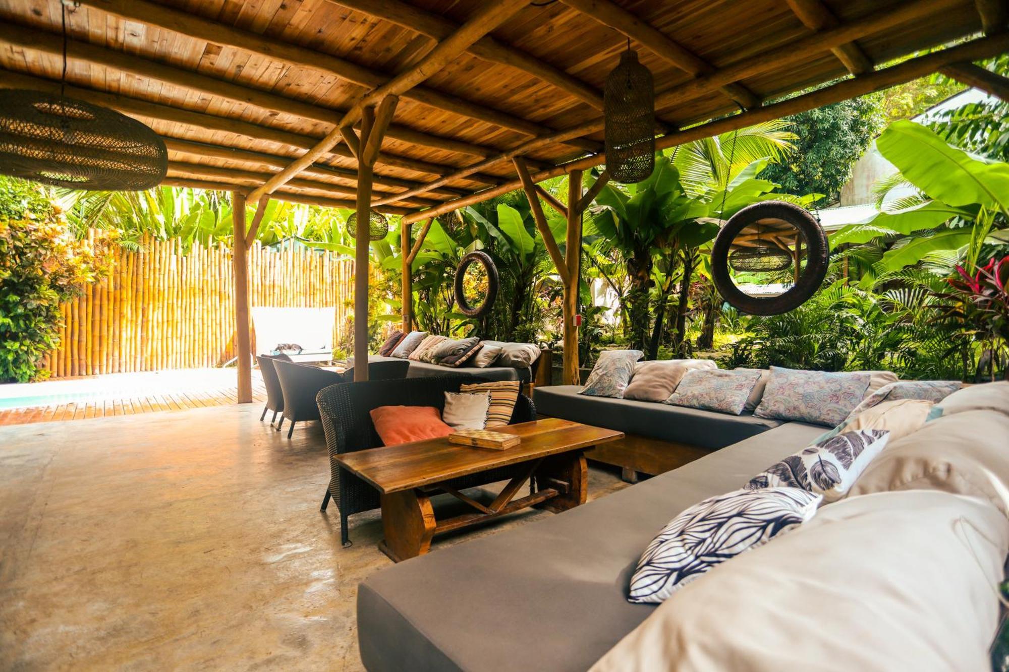 Cabinas Playa Surf Hostel Playa Santa Teresa  Exterior photo