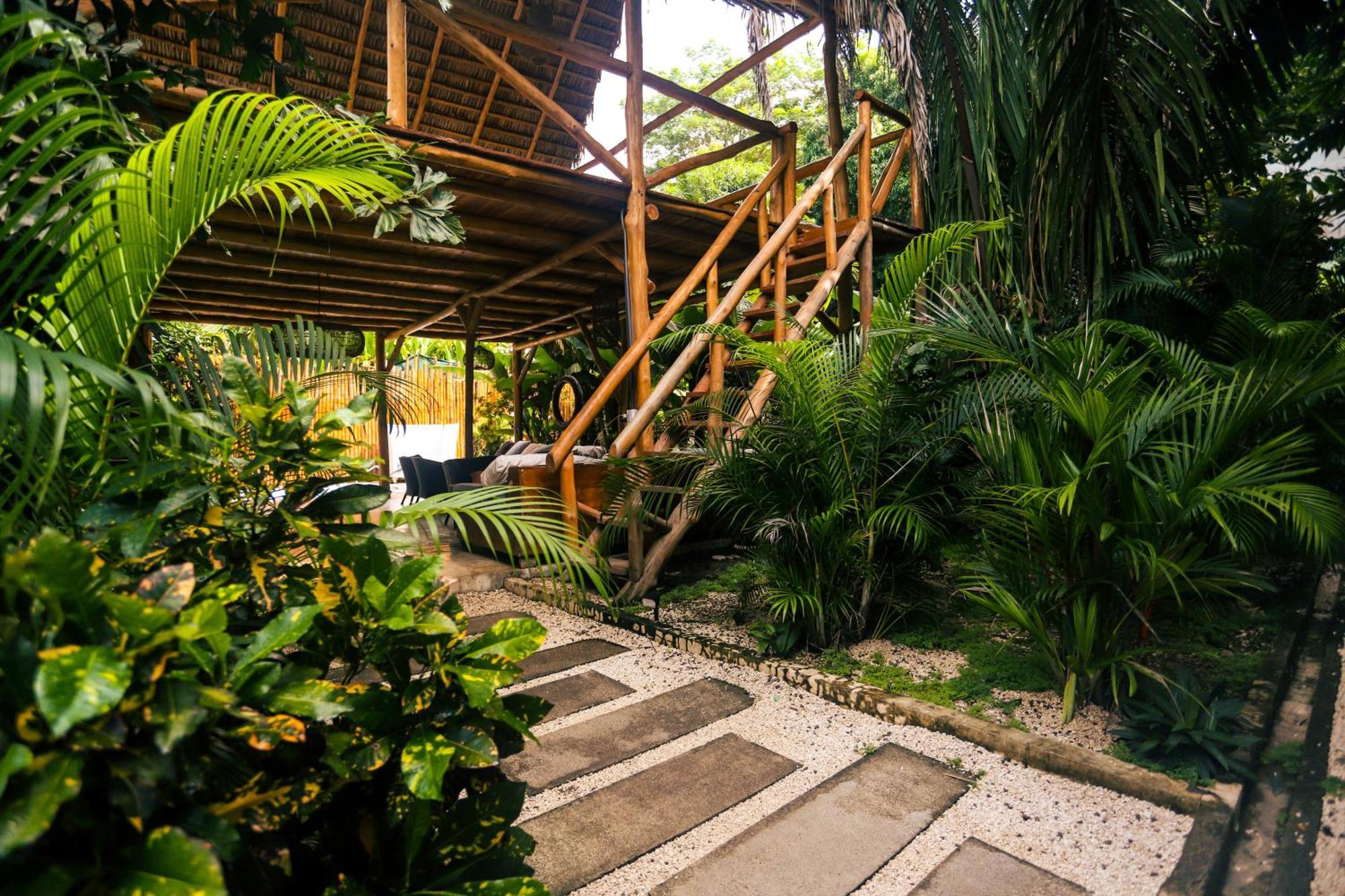 Cabinas Playa Surf Hostel Playa Santa Teresa  Exterior photo
