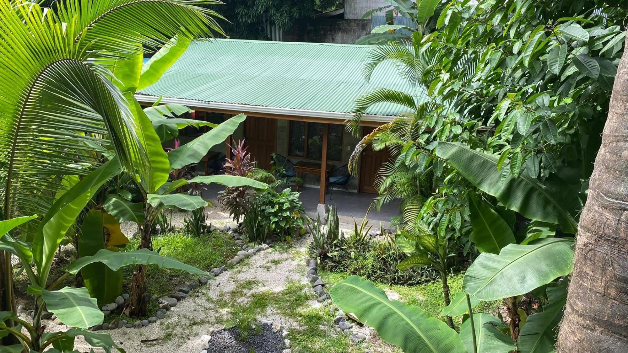 Cabinas Playa Surf Hostel Playa Santa Teresa  Exterior photo